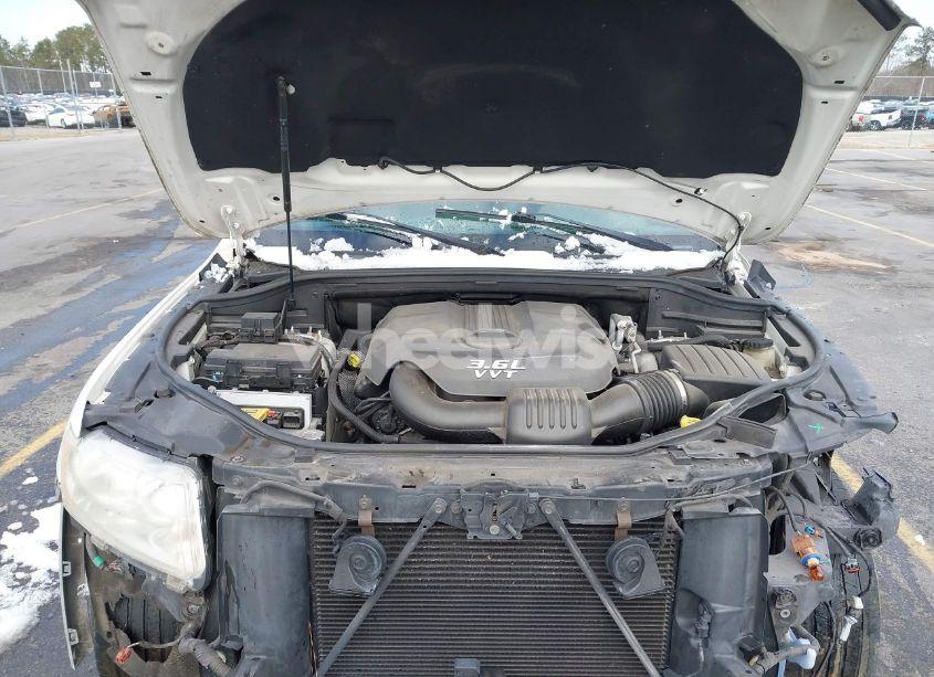 Photo 10 of 2012 Jeep Grand CHEROKEE LAREDO (VIN 1C4RJEAGXCC215448)