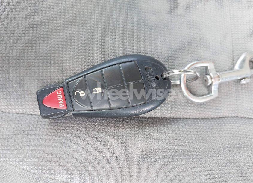 Photo 11 of 2012 Jeep Grand CHEROKEE LAREDO (VIN 1C4RJEAGXCC215448)