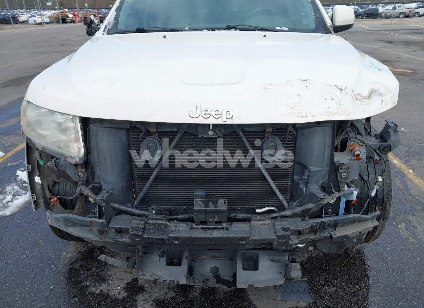 Photo 18 of 2012 Jeep Grand CHEROKEE LAREDO (VIN 1C4RJEAGXCC215448)