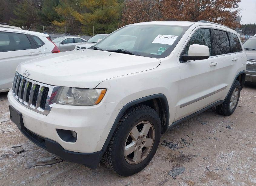 Photo 2 of 2012 Jeep Grand CHEROKEE LAREDO (VIN 1C4RJEAGXCC223162)