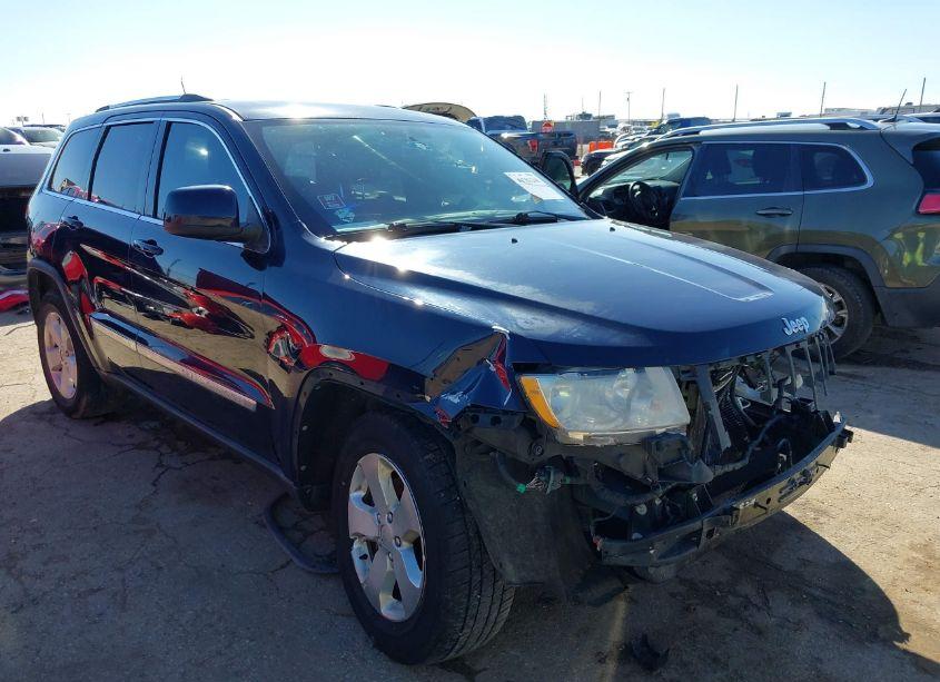 2012 Jeep Grand CHEROKEE LAREDO (VIN 1C4RJEAGXCC259840) main photo