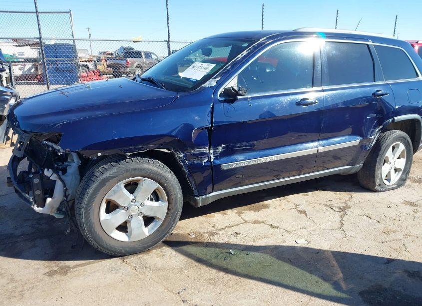 Photo 18 of 2012 Jeep Grand CHEROKEE LAREDO (VIN 1C4RJEAGXCC259840)