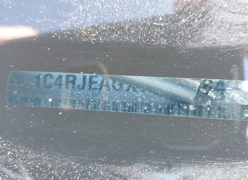 Photo 9 of 2012 Jeep Grand CHEROKEE LAREDO (VIN 1C4RJEAGXCC259840)