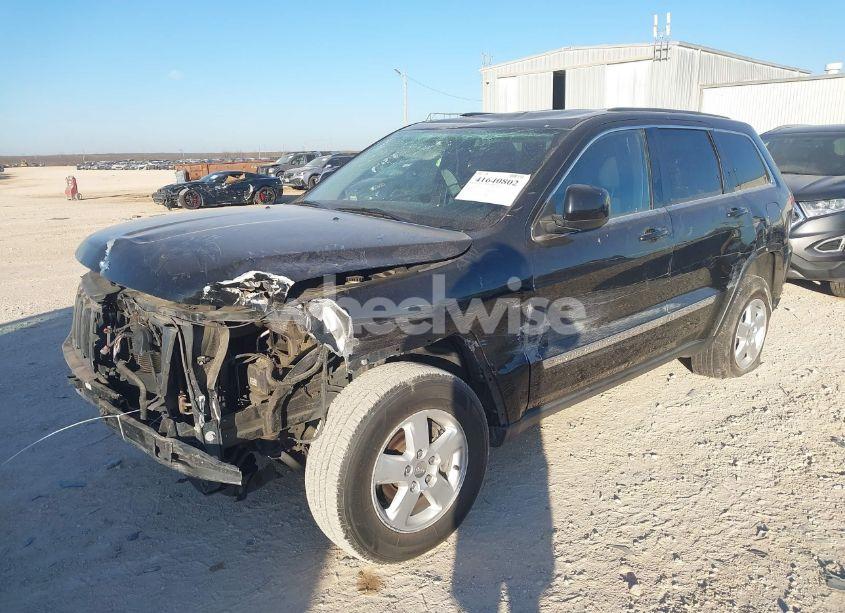 Photo 2 of 2012 Jeep Grand CHEROKEE LAREDO (VIN 1C4RJEAGXCC355032)