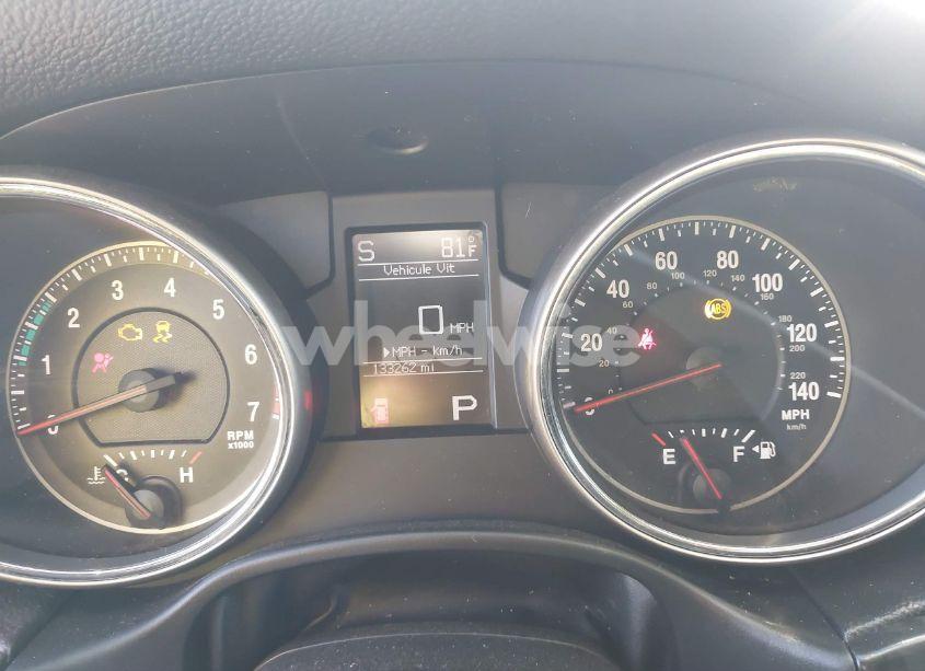 Photo 7 of 2012 Jeep Grand CHEROKEE LAREDO (VIN 1C4RJEAGXCC355032)