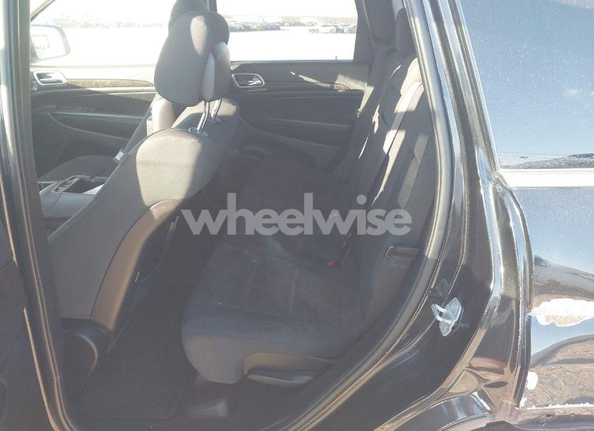 Photo 8 of 2012 Jeep Grand CHEROKEE LAREDO (VIN 1C4RJEAGXCC355032)