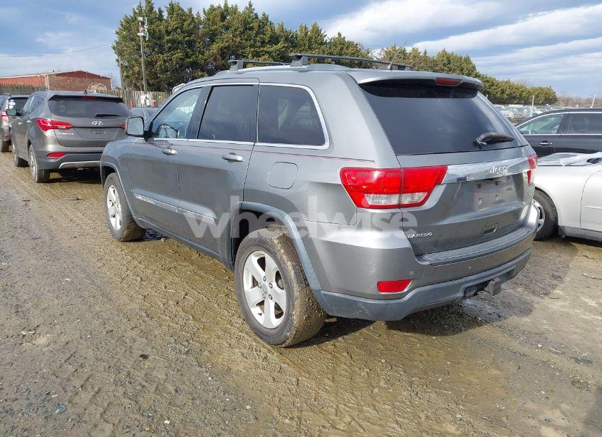 Photo 3 of 2013 Jeep Grand CHEROKEE LAREDO (VIN 1C4RJEAGXDC507778)