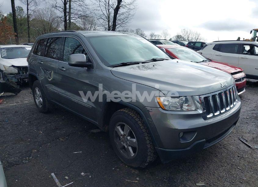 2013 Jeep Grand CHEROKEE LAREDO (VIN 1C4RJEAGXDC604625) main photo