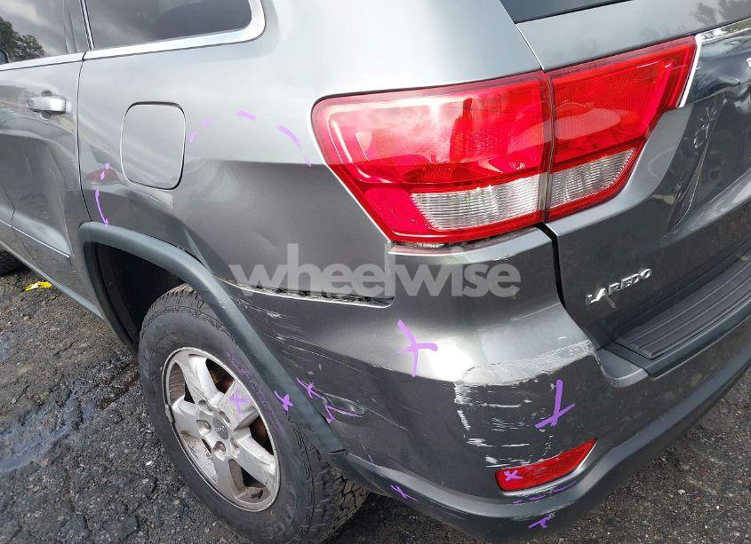 Photo 17 of 2013 Jeep Grand CHEROKEE LAREDO (VIN 1C4RJEAGXDC604625)