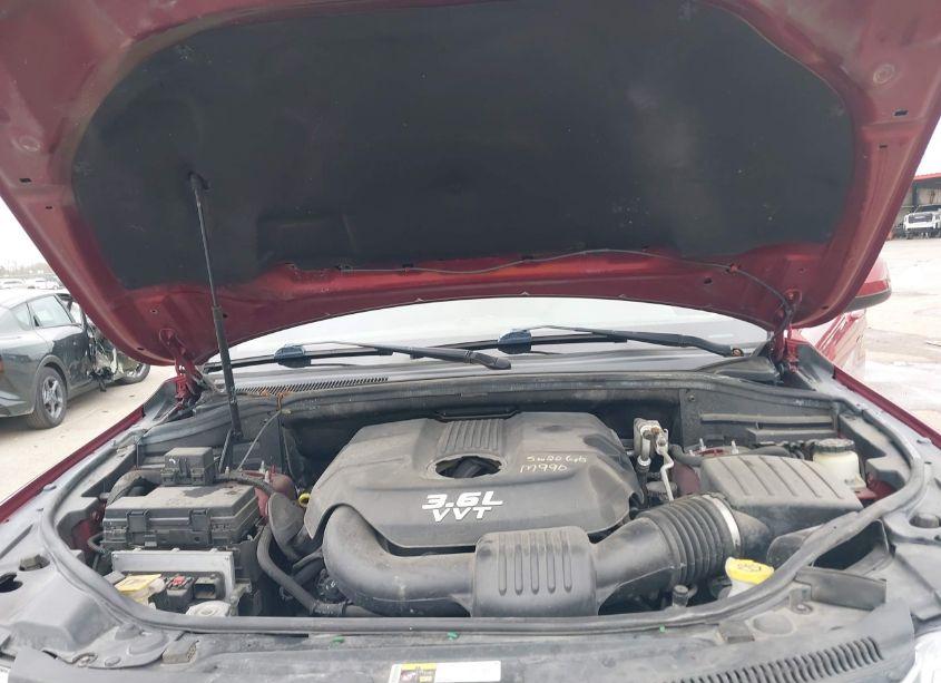 Photo 10 of 2013 Jeep Grand CHEROKEE LAREDO (VIN 1C4RJEAGXDC650908)