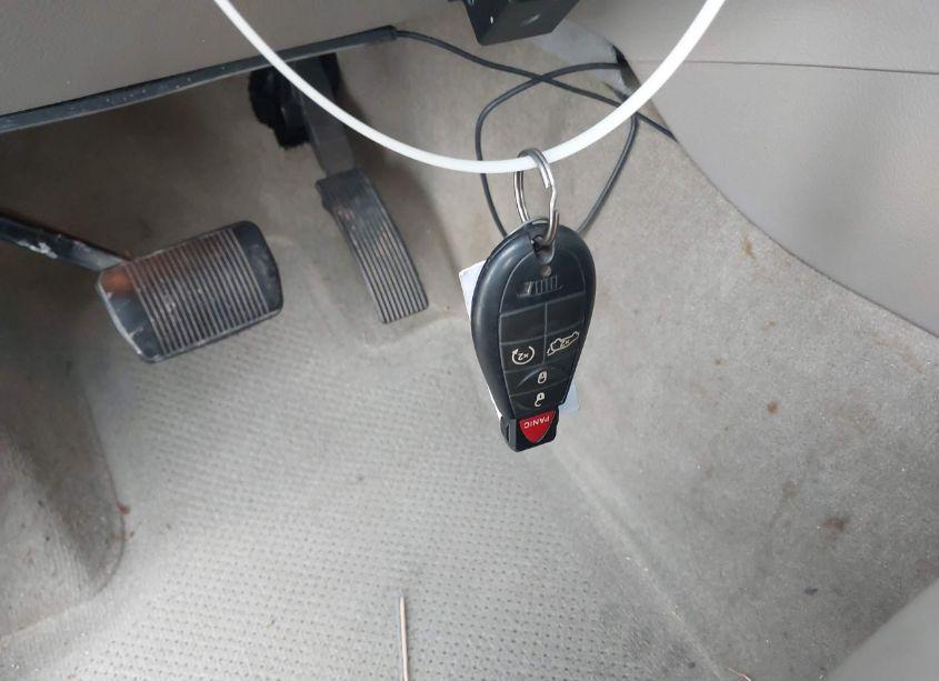 Photo 11 of 2013 Jeep Grand CHEROKEE LAREDO (VIN 1C4RJEAGXDC650908)