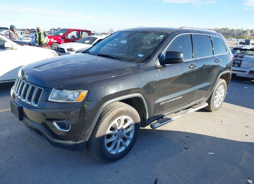 Photo 2 of 2014 Jeep Grand CHEROKEE LAREDO (VIN 1C4RJEAGXEC145307)