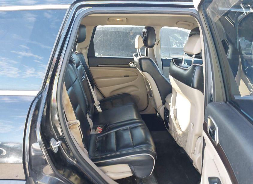 Photo 8 of 2014 Jeep Grand CHEROKEE LAREDO (VIN 1C4RJEAGXEC145307)