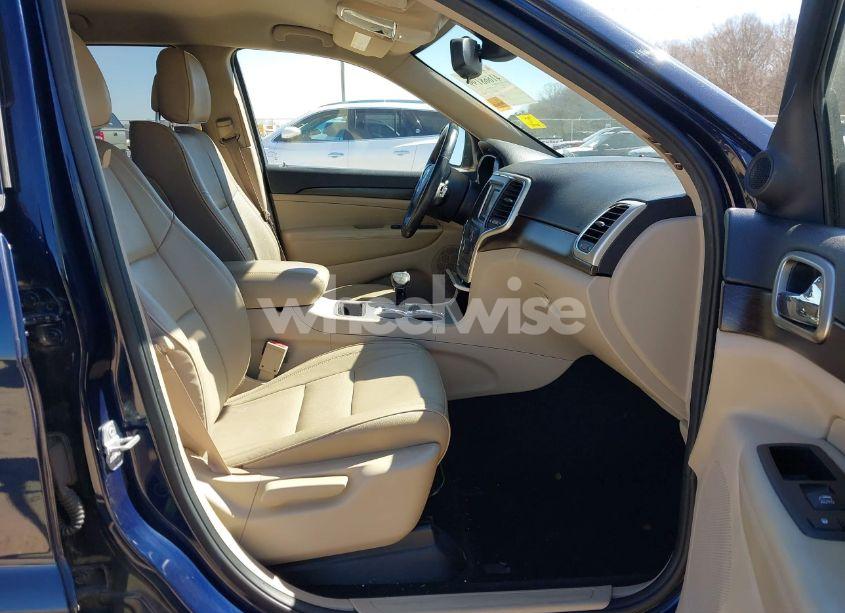 Photo 5 of 2014 Jeep Grand CHEROKEE LAREDO (VIN 1C4RJEAGXEC206641)