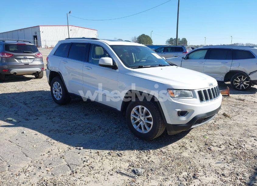 2014 Jeep Grand CHEROKEE LAREDO (VIN 1C4RJEAGXEC274471) main photo