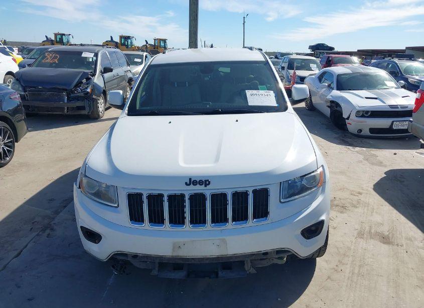 Photo 13 of 2014 Jeep Grand CHEROKEE LAREDO (VIN 1C4RJEAGXEC411943)