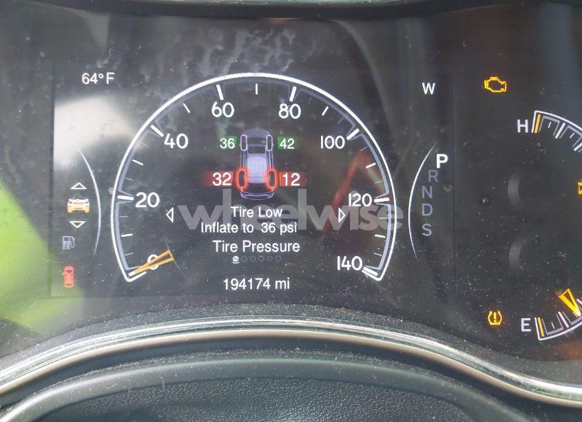 Photo 7 of 2014 Jeep Grand CHEROKEE LAREDO (VIN 1C4RJEAGXEC424191)