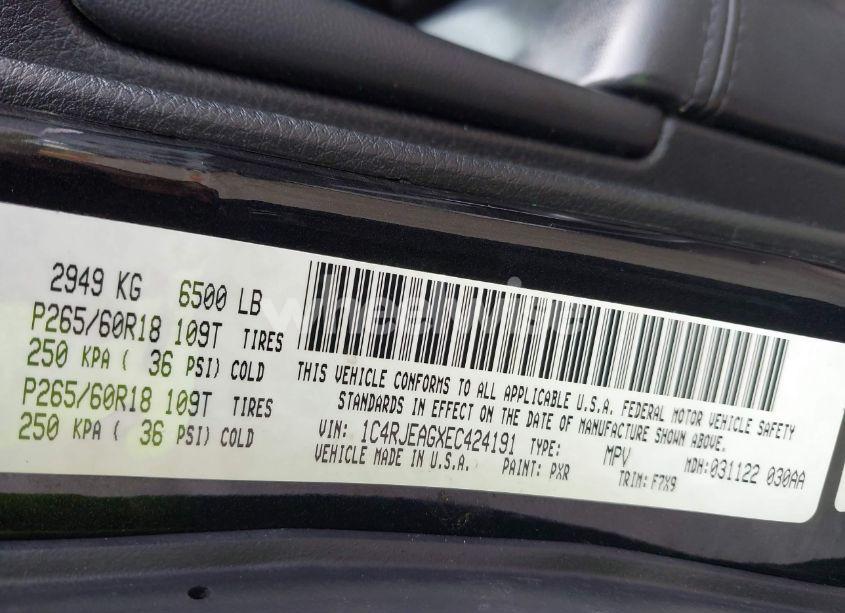 Photo 9 of 2014 Jeep Grand CHEROKEE LAREDO (VIN 1C4RJEAGXEC424191)