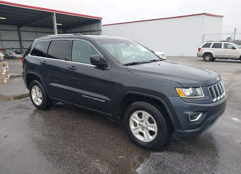 2015 Jeep Grand CHEROKEE LAREDO (VIN 1C4RJEAGXFC807842) main photo