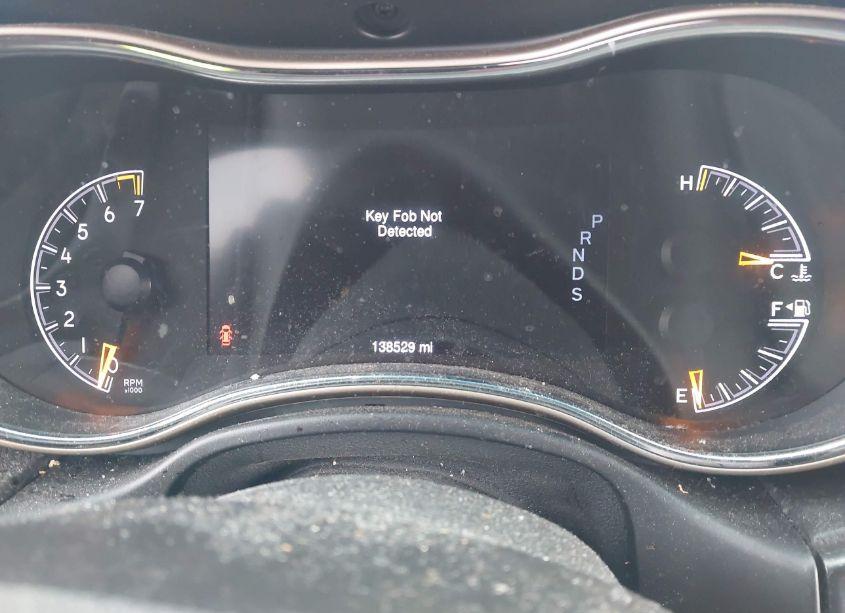 Photo 7 of 2015 Jeep Grand CHEROKEE LAREDO (VIN 1C4RJEAGXFC807842)