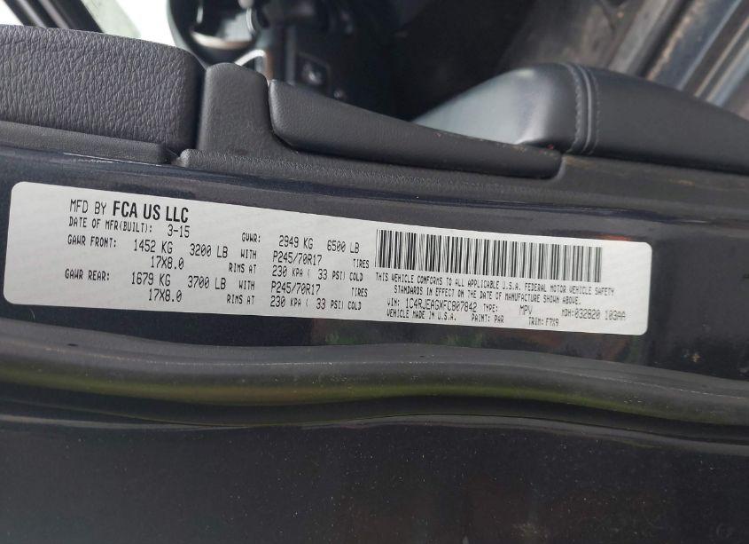 Photo 9 of 2015 Jeep Grand CHEROKEE LAREDO (VIN 1C4RJEAGXFC807842)