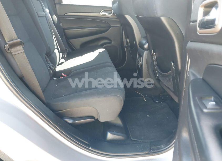 Photo 8 of 2015 Jeep Grand CHEROKEE LAREDO (VIN 1C4RJEAGXFC915300)