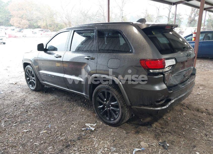 Photo 3 of 2017 Jeep Grand CHEROKEE ALTITUDE 4X2 (VIN 1C4RJEAGXHC955976)