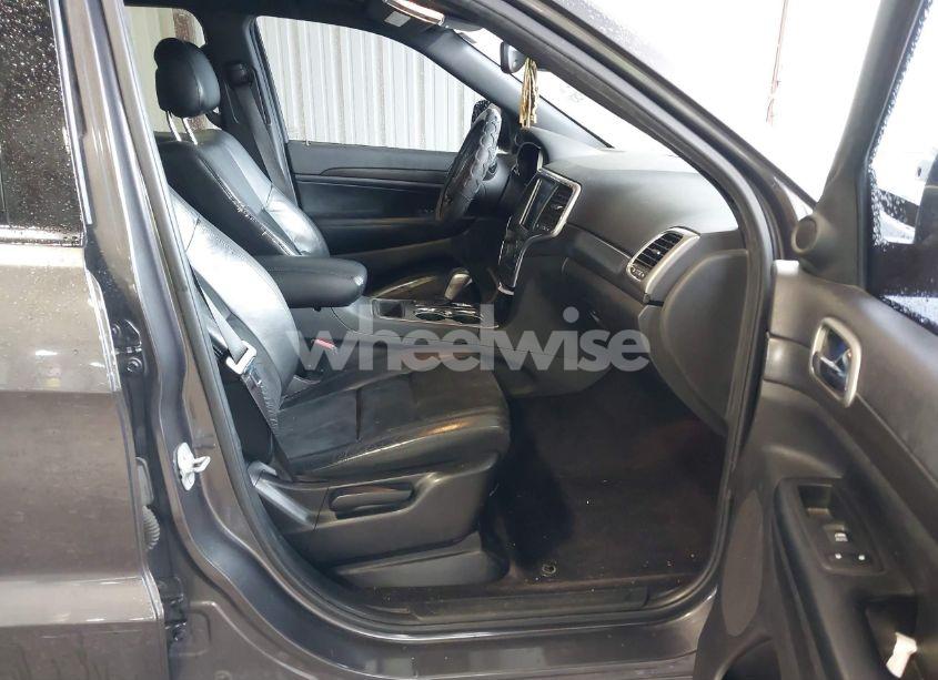 Photo 5 of 2017 Jeep Grand CHEROKEE ALTITUDE 4X2 (VIN 1C4RJEAGXHC955976)