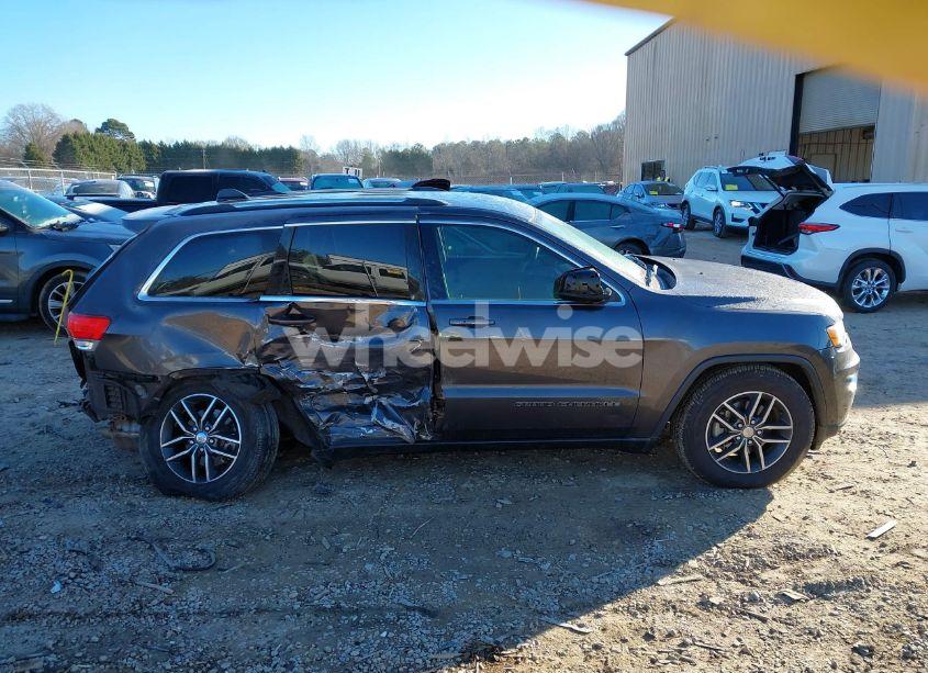 Photo 13 of 2018 Jeep Grand CHEROKEE LAREDO E 4X2 (VIN 1C4RJEAGXJC402718)