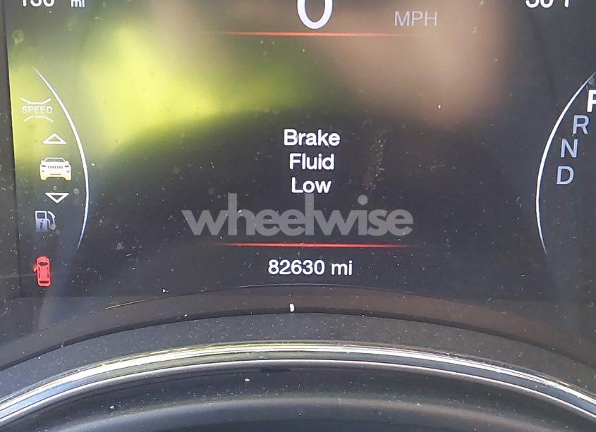 Photo 15 of 2018 Jeep Grand CHEROKEE LAREDO E 4X2 (VIN 1C4RJEAGXJC402718)