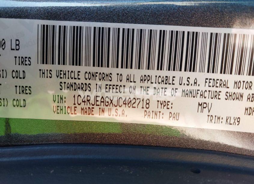 Photo 9 of 2018 Jeep Grand CHEROKEE LAREDO E 4X2 (VIN 1C4RJEAGXJC402718)