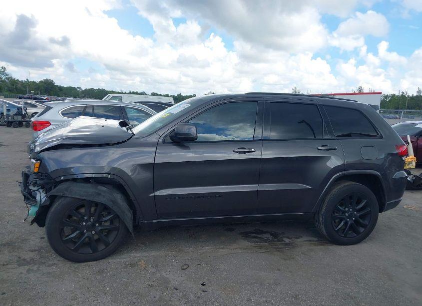 Photo 15 of 2021 Jeep Grand CHEROKEE LAREDO X 4X2 (VIN 1C4RJEAGXMC539145)