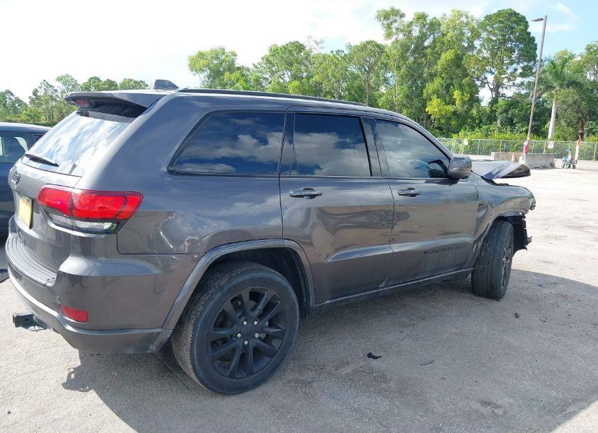 Photo 4 of 2021 Jeep Grand CHEROKEE LAREDO X 4X2 (VIN 1C4RJEAGXMC539145)