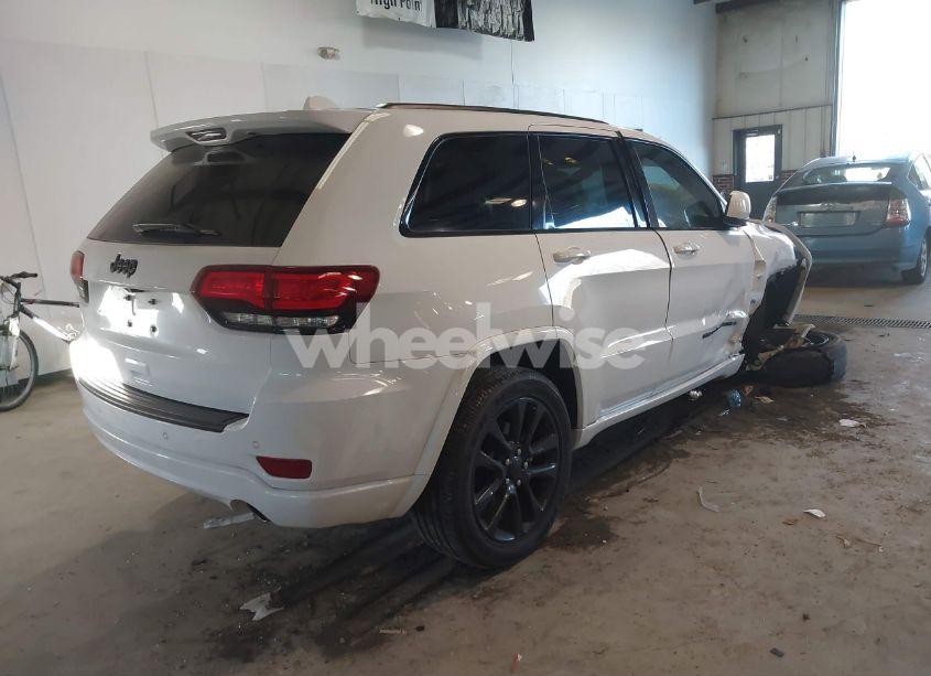 Photo 4 of 2021 Jeep Grand CHEROKEE LAREDO X 4X2 (VIN 1C4RJEAGXMC680281)