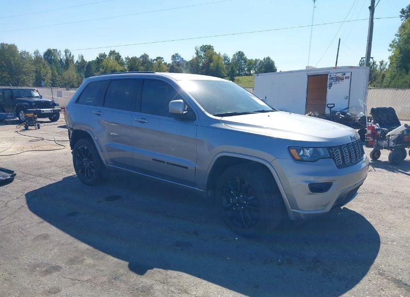 2021 Jeep Grand CHEROKEE LAREDO X 4X2 (VIN 1C4RJEAGXMC791168) main photo