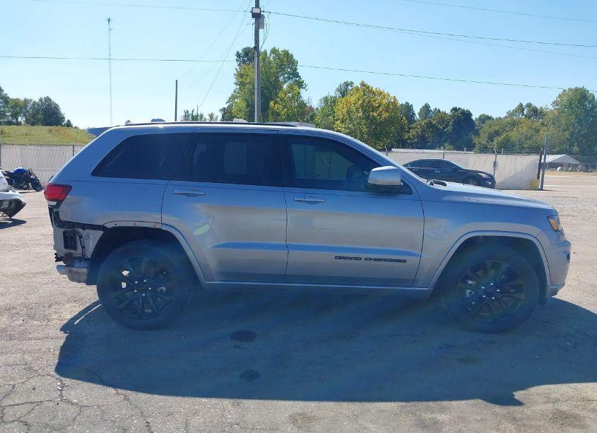 Photo 14 of 2021 Jeep Grand CHEROKEE LAREDO X 4X2 (VIN 1C4RJEAGXMC791168)