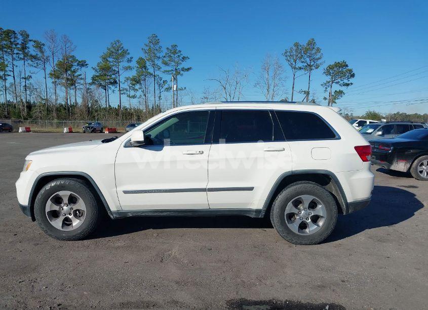 Photo 14 of 2012 Jeep Grand CHEROKEE LAREDO (VIN 1C4RJEAT1CC311627)