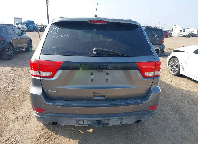 Photo 16 of 2013 Jeep Grand CHEROKEE LAREDO (VIN 1C4RJEAT3DC589169)