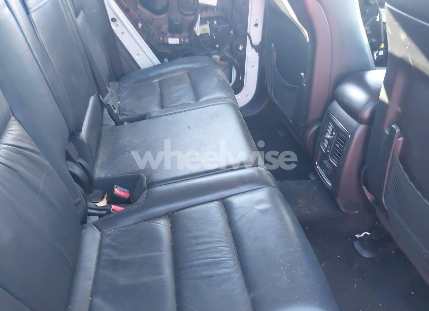 Photo 8 of 2013 Jeep Grand CHEROKEE LAREDO (VIN 1C4RJEAT7DC564338)