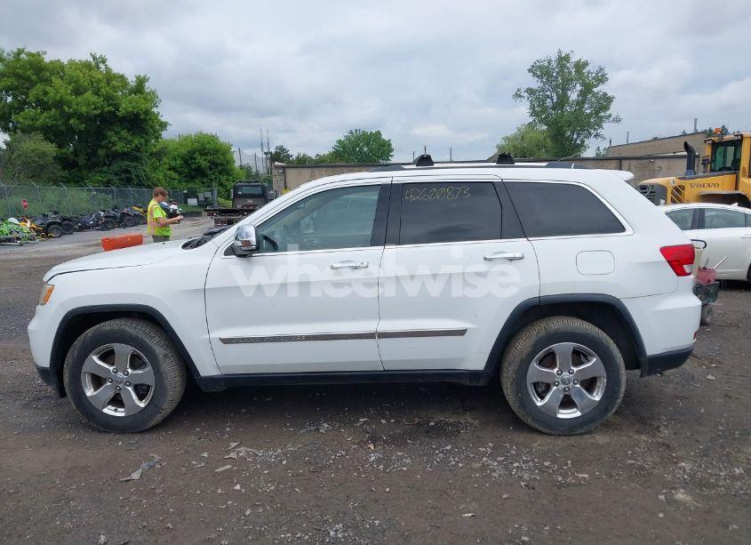 Photo 14 of 2013 Jeep Grand CHEROKEE LIMITED (VIN 1C4RJEBG0DC511563)