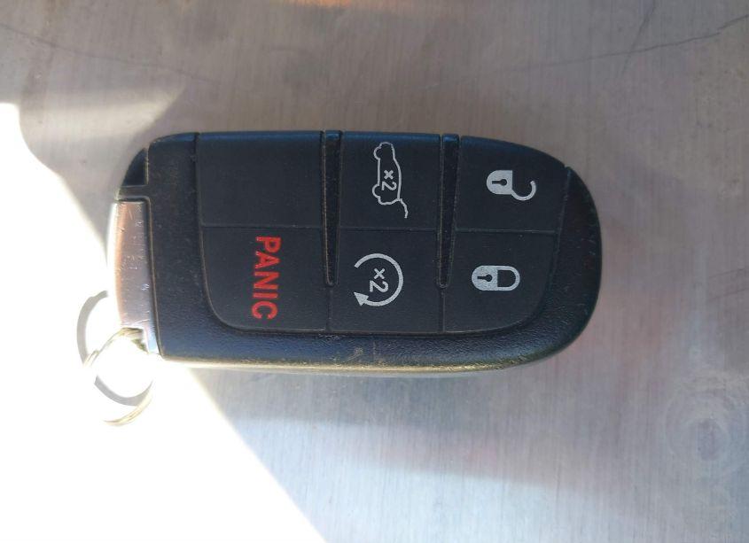 Photo 11 of 2015 Jeep Grand CHEROKEE LIMITED (VIN 1C4RJEBG0FC800218)