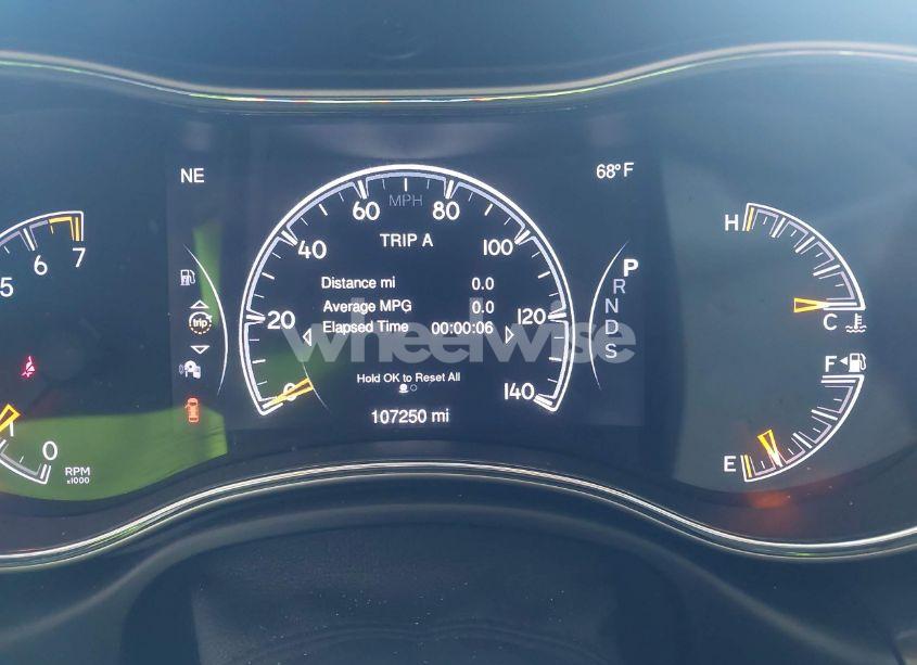 Photo 7 of 2015 Jeep Grand CHEROKEE LIMITED (VIN 1C4RJEBG1FC232321)