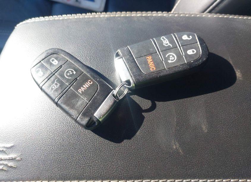 Photo 11 of 2015 Jeep Grand CHEROKEE LIMITED (VIN 1C4RJEBG1FC635151)