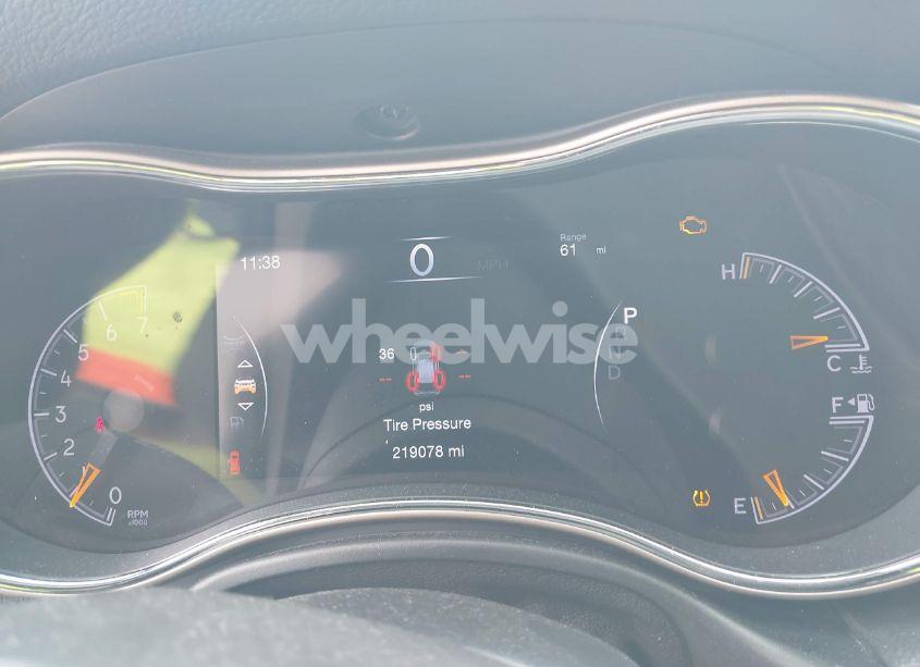 Photo 7 of 2016 Jeep Grand CHEROKEE LIMITED 75TH ANNIVERSARY (VIN 1C4RJEBG1GC400251)