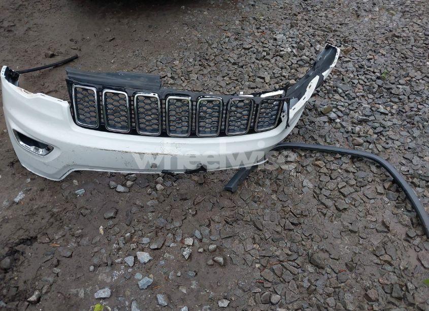 Photo 12 of 2018 Jeep Grand CHEROKEE LIMITED 4X2 (VIN 1C4RJEBG1JC288705)