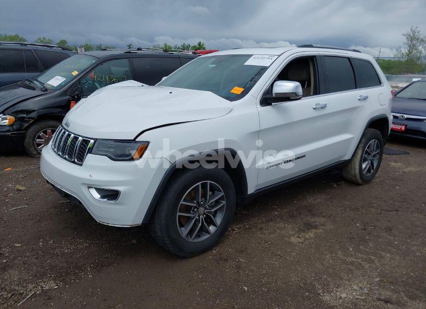 Photo 2 of 2017 Jeep Grand CHEROKEE LIMITED 4X2 (VIN 1C4RJEBG2HC949815)