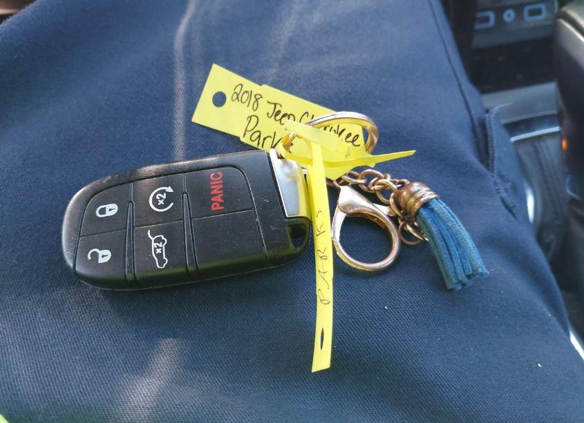 Photo 11 of 2018 Jeep Grand CHEROKEE LIMITED 4X2 (VIN 1C4RJEBG2JC131460)