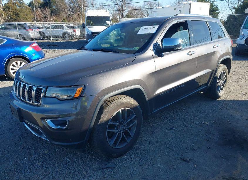 Photo 2 of 2018 Jeep Grand CHEROKEE LIMITED 4X2 (VIN 1C4RJEBG2JC131460)