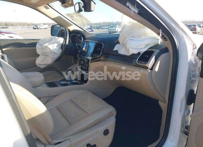 Photo 5 of 2020 Jeep Grand CHEROKEE LIMITED 4X2 (VIN 1C4RJEBG2LC122938)