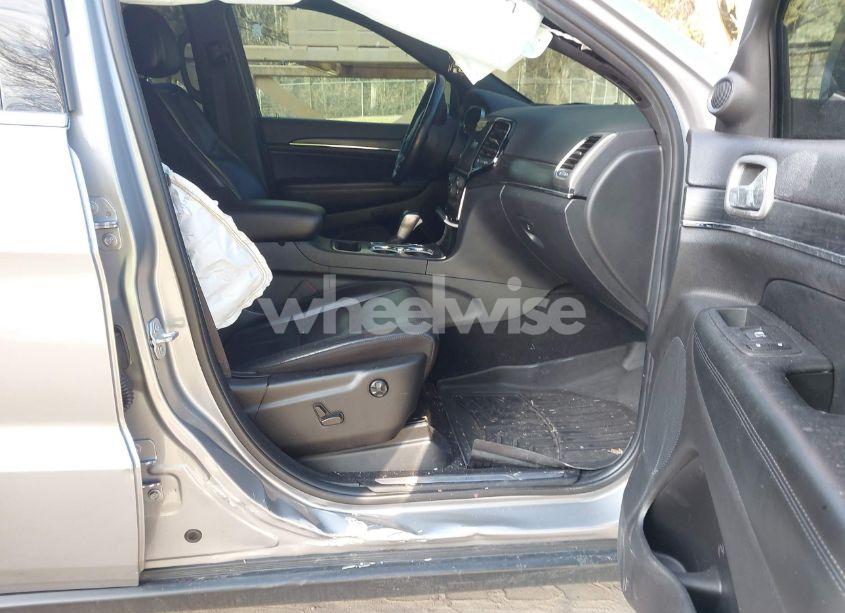 Photo 5 of 2020 Jeep Grand CHEROKEE LIMITED 4X2 (VIN 1C4RJEBG2LC185652)